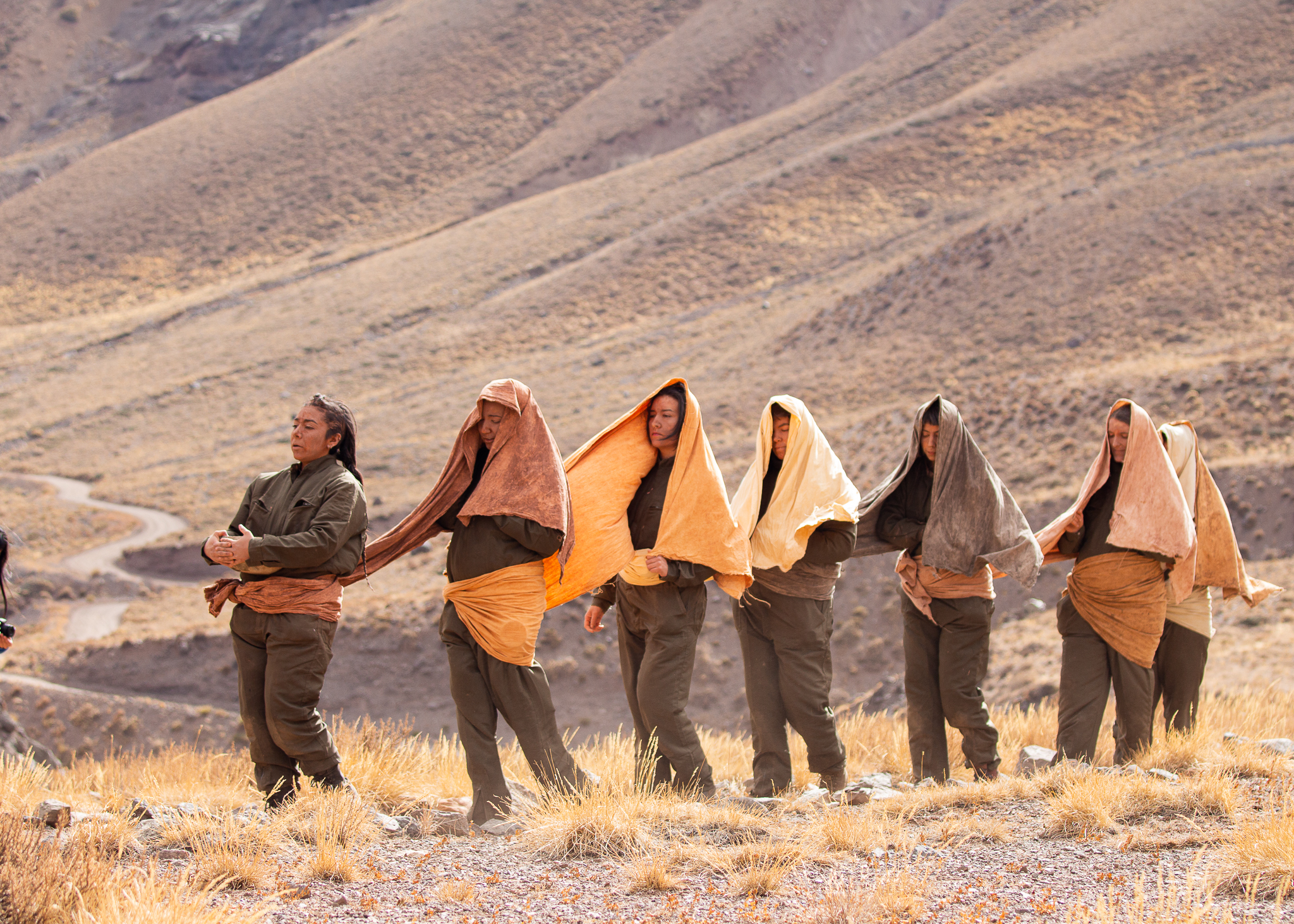 Foto de evento conversatorio en ingles : Pigmentos minerales en el valle del Aconcagua " Diálogos entre oficios, cuerpos y territorio"